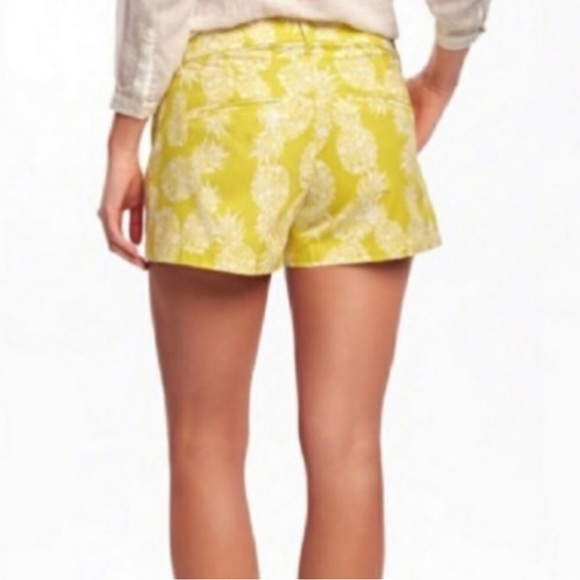 Old Navy Pineapple Shorts Sz. 4 - Picture 3 of 6